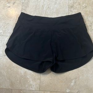 Lululemon speed up short size 8